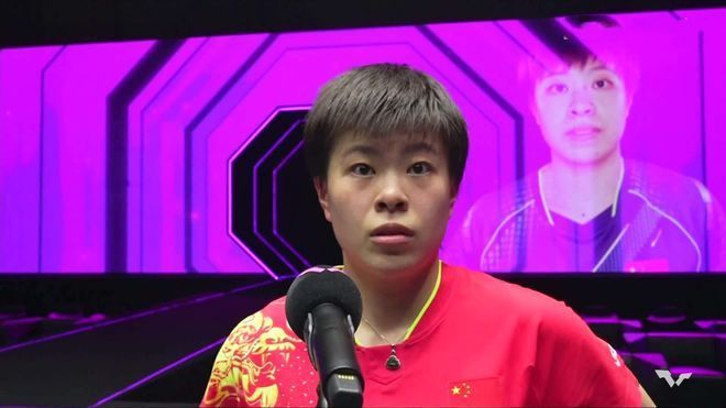 而这个电影是英雄战胜了机器对人类的挑战。